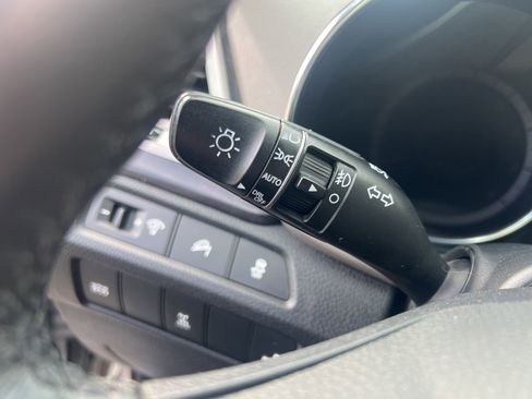 Used 2015 Hyundai Santa Fe Limited image 21