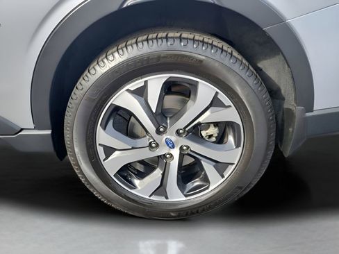 Used 2020 Subaru Outback Limited w/ Popular Package #2 image 9