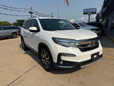 Used 2021 Honda Pilot Touring image 4