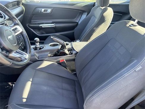 Certified 2020 Ford Mustang Coupe image 18