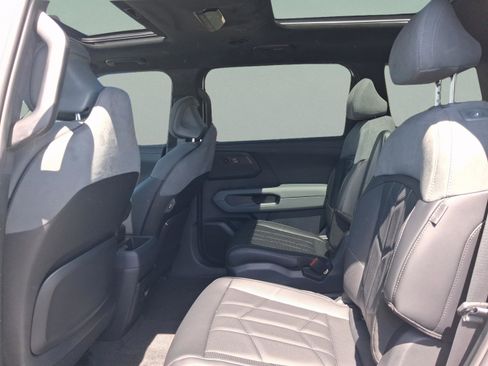 New 2027 Kia Telluride X-Line SX Prestige AWD/4WD image 11