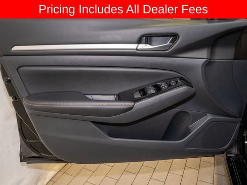 Certified 2025 Nissan Altima 2.5 SR w/ SR Premium Package FWD image 12