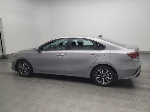 Used 2024 Kia Forte LXS FWD image 3