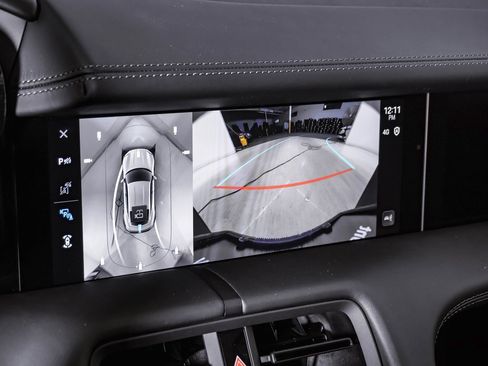 New 2025 Porsche Taycan GTS image 21