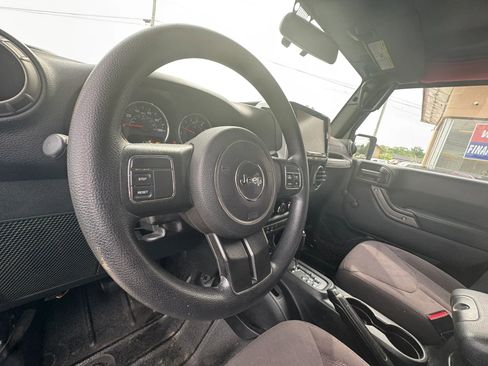 Used 2015 Jeep Wrangler Unlimited Sport AWD/4WD image 16