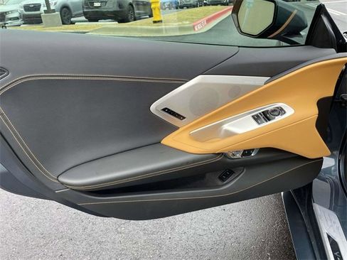 Used 2020 Chevrolet Corvette Stingray Preferred Cpe w/ 2LT Preferred Equipment Group image 12