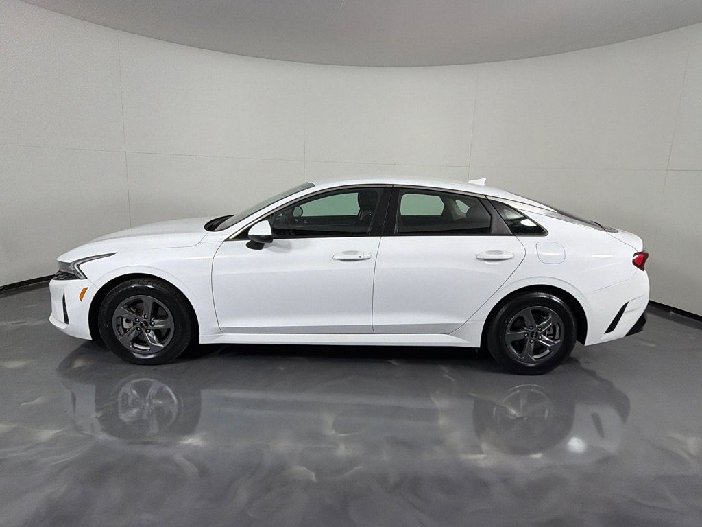 Used 2023 Kia K5 LXS FWD image 8