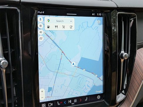 Certified 2023 Volvo XC60 B5 Ultimate image 24