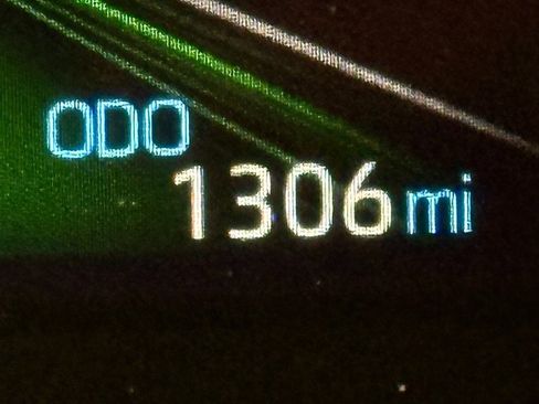 Used 2025 Toyota RAV4 LE image 3