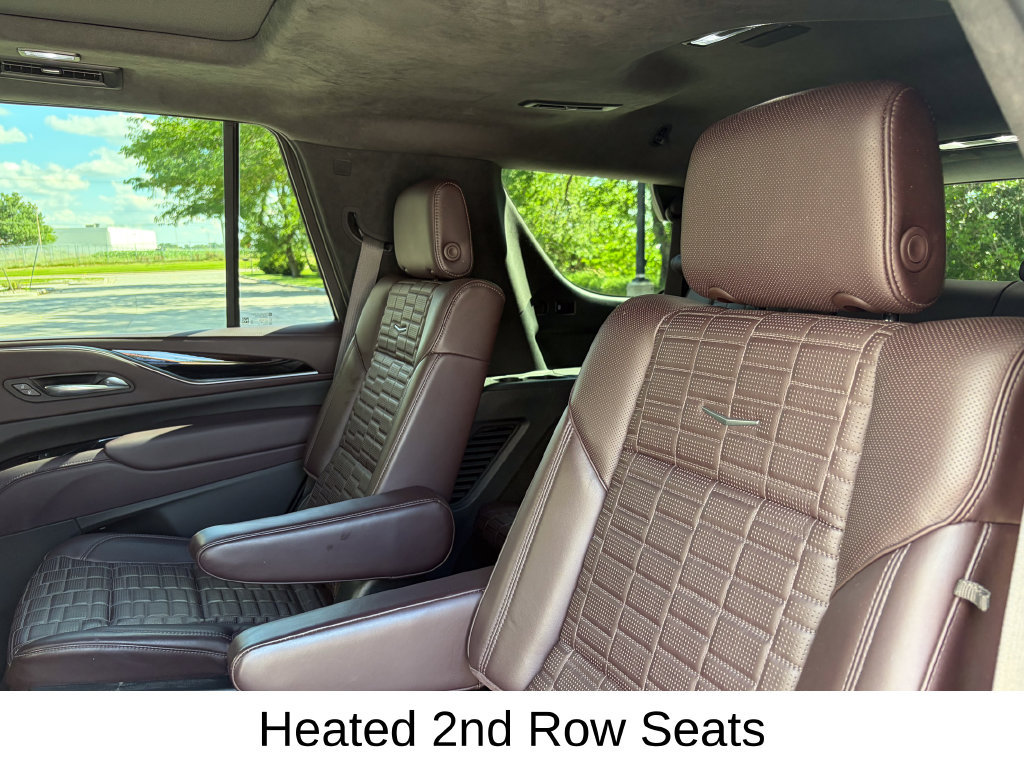 Used 2022 Cadillac Escalade Sport Platinum AWD/4WD image 24