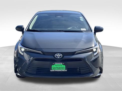 Certified 2023 Toyota Corolla LE w/ Carpet Mat Package (TMS) FWD image 8