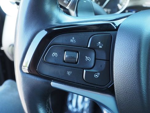 Used 2023 Buick Enclave Avenir w/ Avenir Technology Package FWD image 29