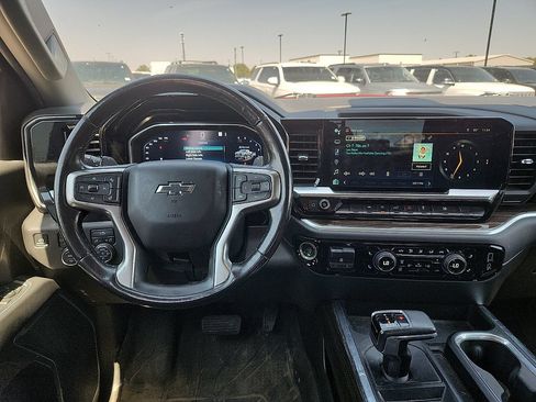 Used 2022 Chevrolet Silverado 1500 RST w/ Protection Package AWD/4WD image 6