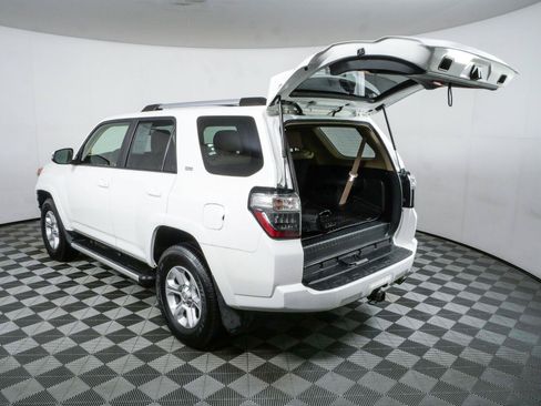 Used 2019 Toyota 4Runner SR5 Premium AWD/4WD image 35