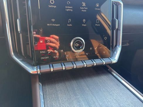 New 2026 GMC Acadia Denali Ultimate w/ LPO, Floor Liner Package image 38