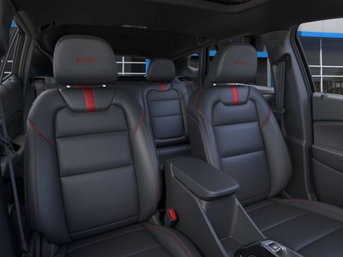 New 2026 Chevrolet Trax RS w/ Sunroof Package FWD image 16