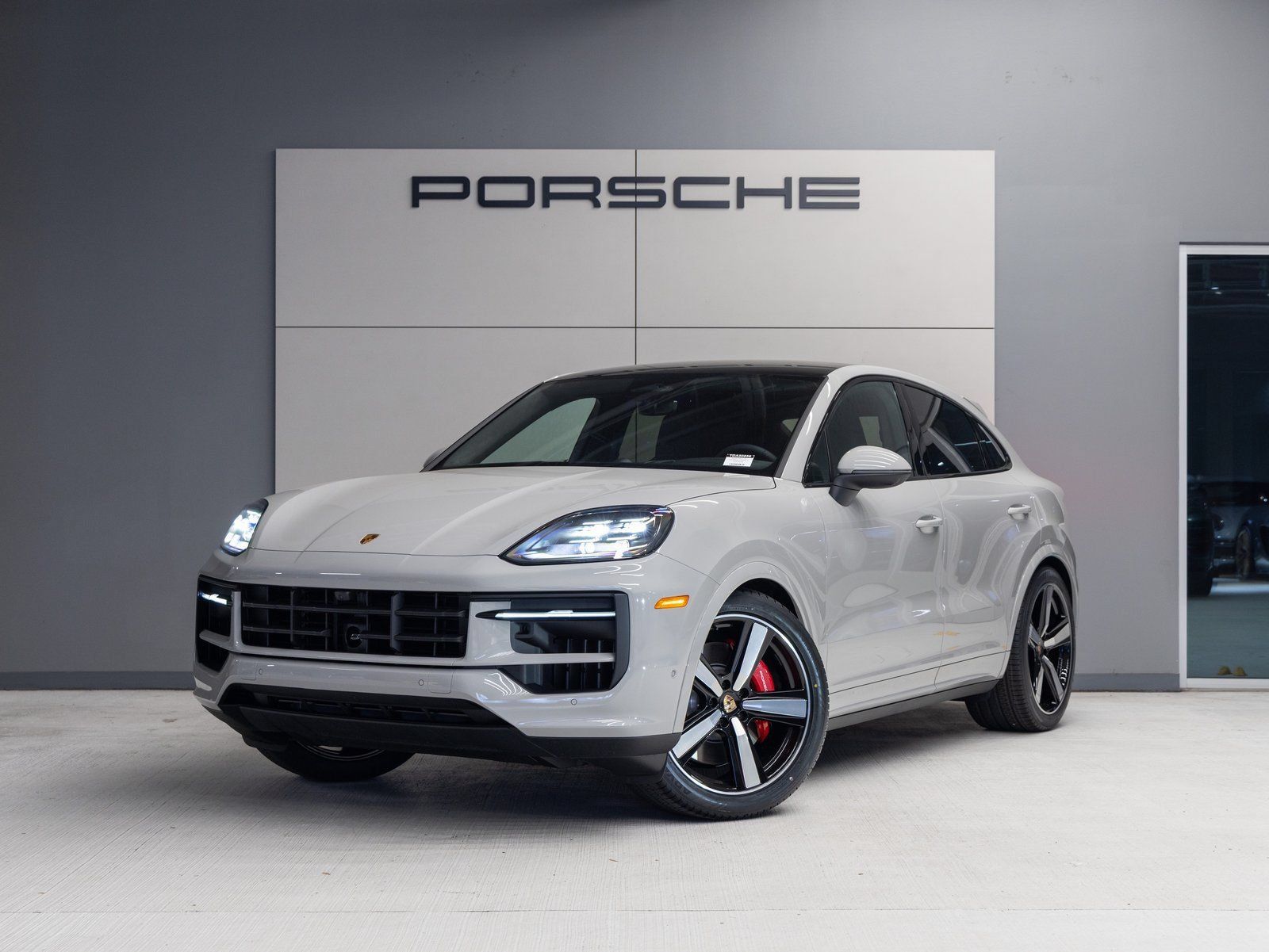 Certified 2026 Porsche Cayenne S AWD/4WD image 1