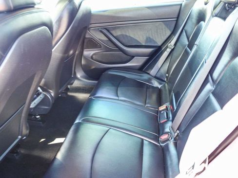 Used 2017 Tesla Model 3 Long Range image 15