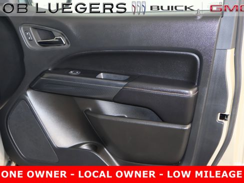 Certified 2022 GMC Canyon AT4 w/ Trailering Package image 20