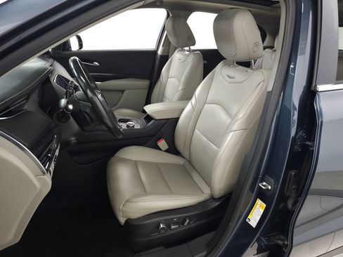 Used 2020 Cadillac XT4 Premium Luxury AWD/4WD image 15