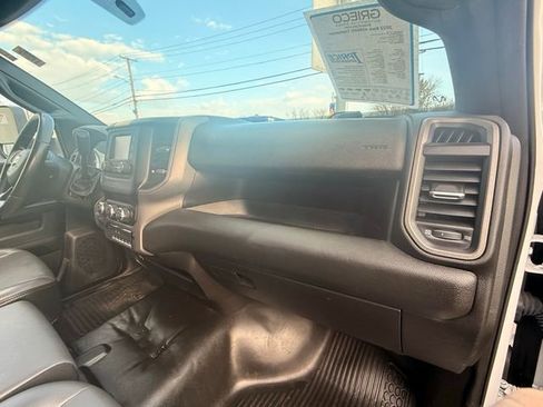 Used 2022 RAM 4500 Tradesman RWD image 18