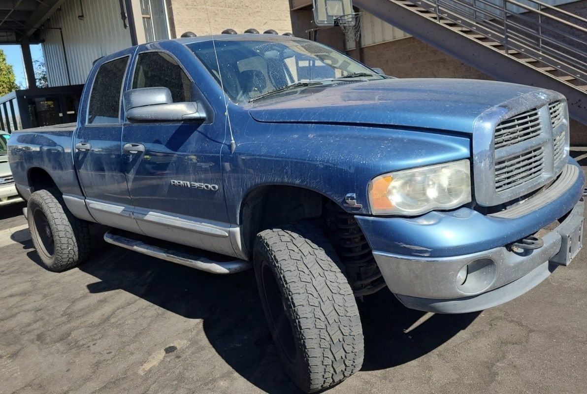 Used 2005 Dodge Ram 3500 Truck SLT AWD/4WD image 2
