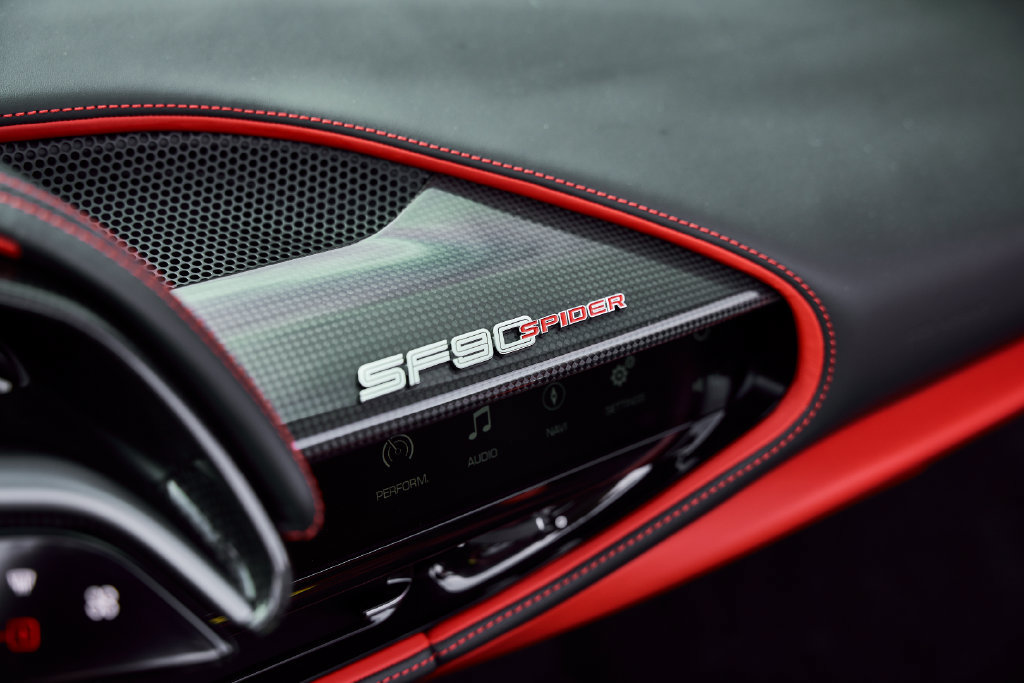 Used 2022 Ferrari SF90 Spider AWD/4WD image 63