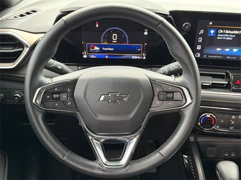 Used 2024 Chevrolet TrailBlazer ACTIV w/ Driver Confidence Package image 23