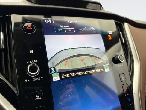 Used 2022 Subaru Outback Touring w/ Popular Package #2 image 15