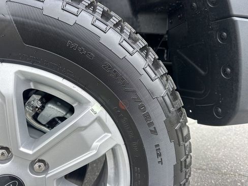 Used 2025 Ford Ranger XL image 26