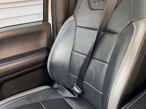 Used 2018 Ford F150 Raptor w/ Equipment Group 802A Luxury AWD/4WD image 6