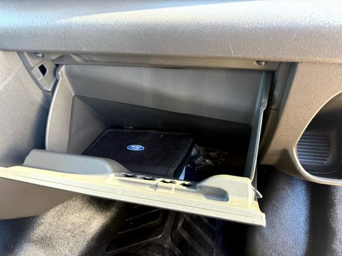 Used 2020 Ford Transit 350 XLT image 30