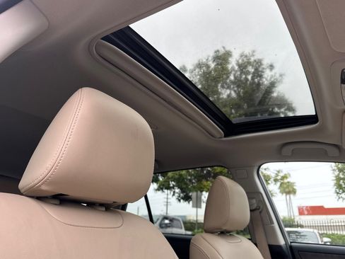 Used 2018 Subaru Outback 2.5i Limited image 18