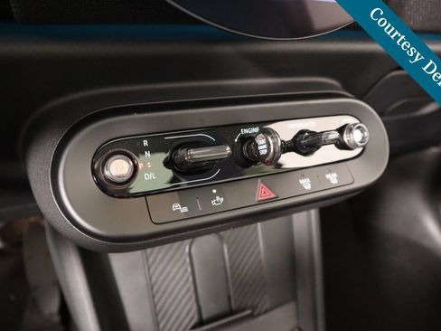 New 2025 MINI Cooper 2-Door Hardtop FWD image 8