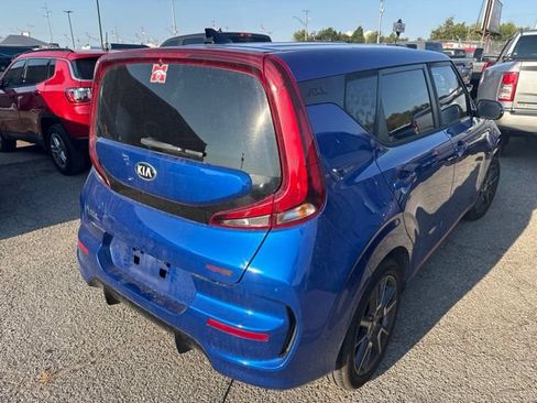 Used 2020 Kia Soul GT-Line FWD image 4
