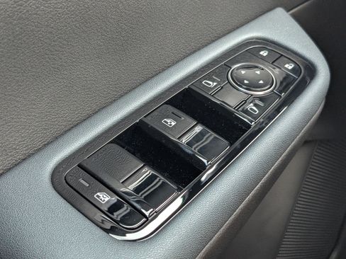 New 2026 Nissan Leaf SV+ FWD image 28