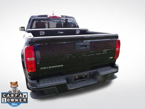 Used 2022 Chevrolet Colorado Z71 AWD/4WD image 10