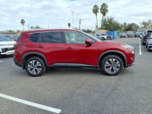 Used 2023 Nissan Rogue SV w/ SV Premium B Package image 6