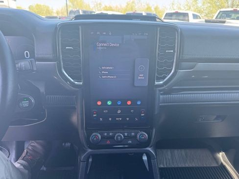 Used 2024 Ford Ranger Lariat w/ FX4 Off-Road Package AWD/4WD image 23
