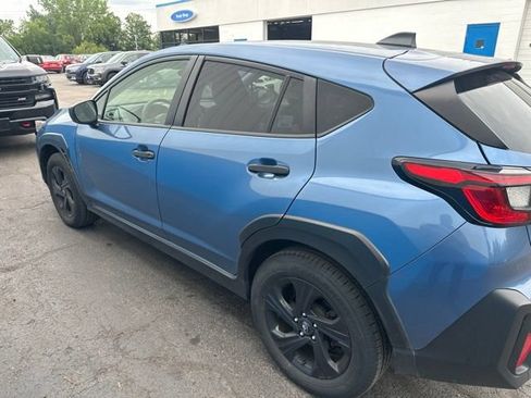 Used 2024 Subaru Crosstrek 2.0i AWD/4WD image 3