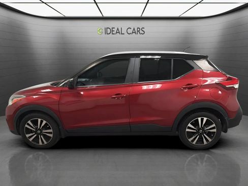 Used 2019 Nissan Kicks SV FWD image 8
