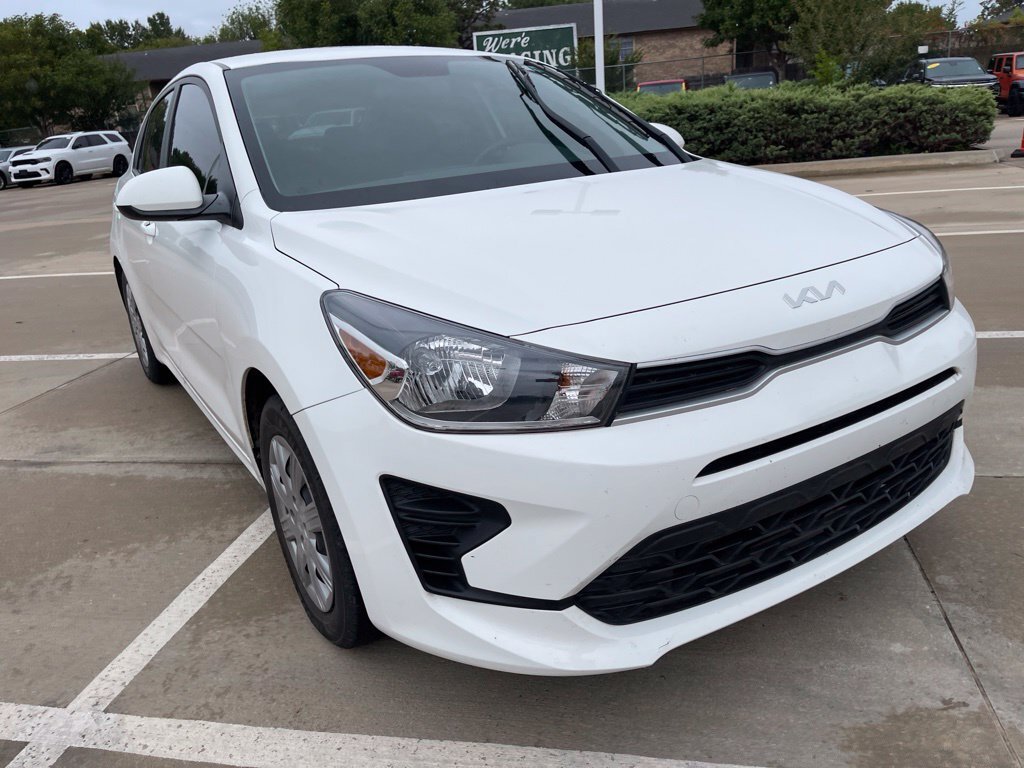 Used 2023 Kia Rio LX FWD image 3