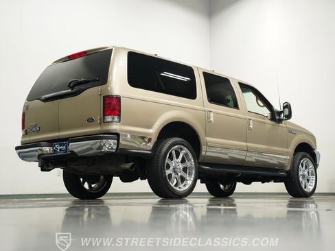 Used 2000 Ford Excursion XLT image 26