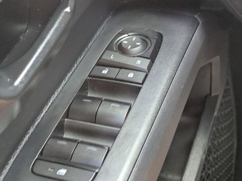 Used 2024 Toyota Tacoma SR image 24