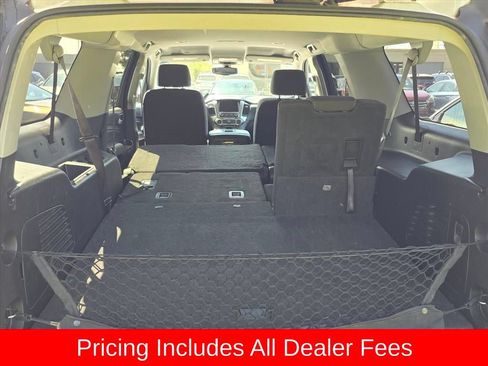 Used 2016 Chevrolet Suburban LS RWD image 10