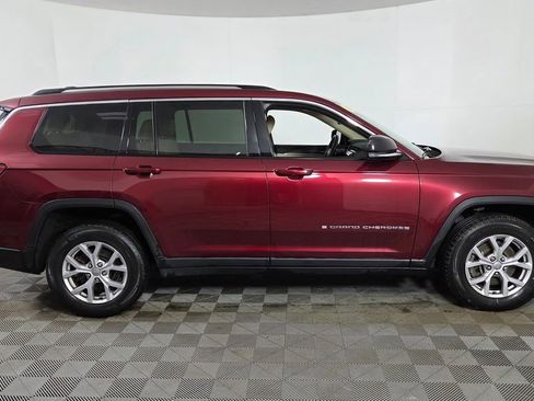 Used 2021 Jeep Grand Cherokee L Limited AWD/4WD image 9