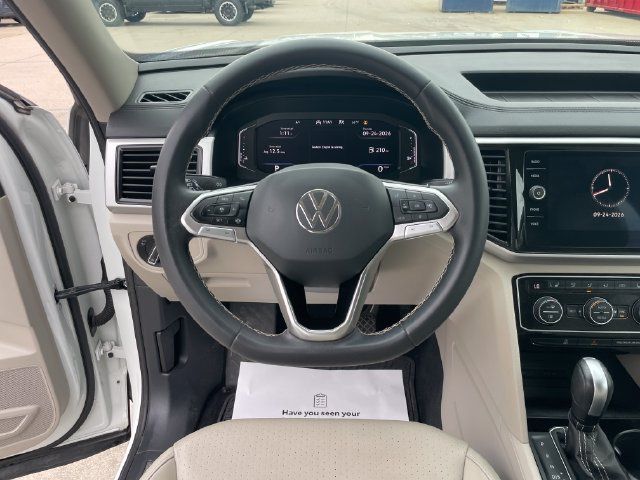Used 2023 Volkswagen Atlas SE AWD/4WD image 23