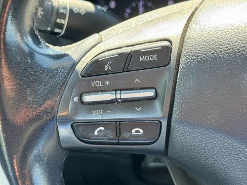 Used 2020 Hyundai Kona SEL AWD/4WD image 29