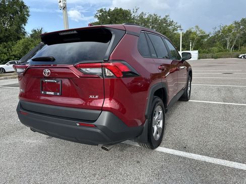 Used 2025 Toyota RAV4 XLE w/ Convenience Package FWD image 6
