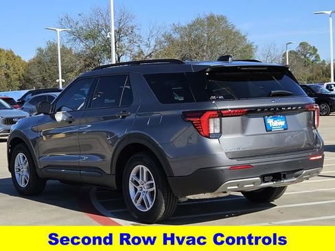 New 2026 Ford Explorer Active w/ Active Comfort Package image 7